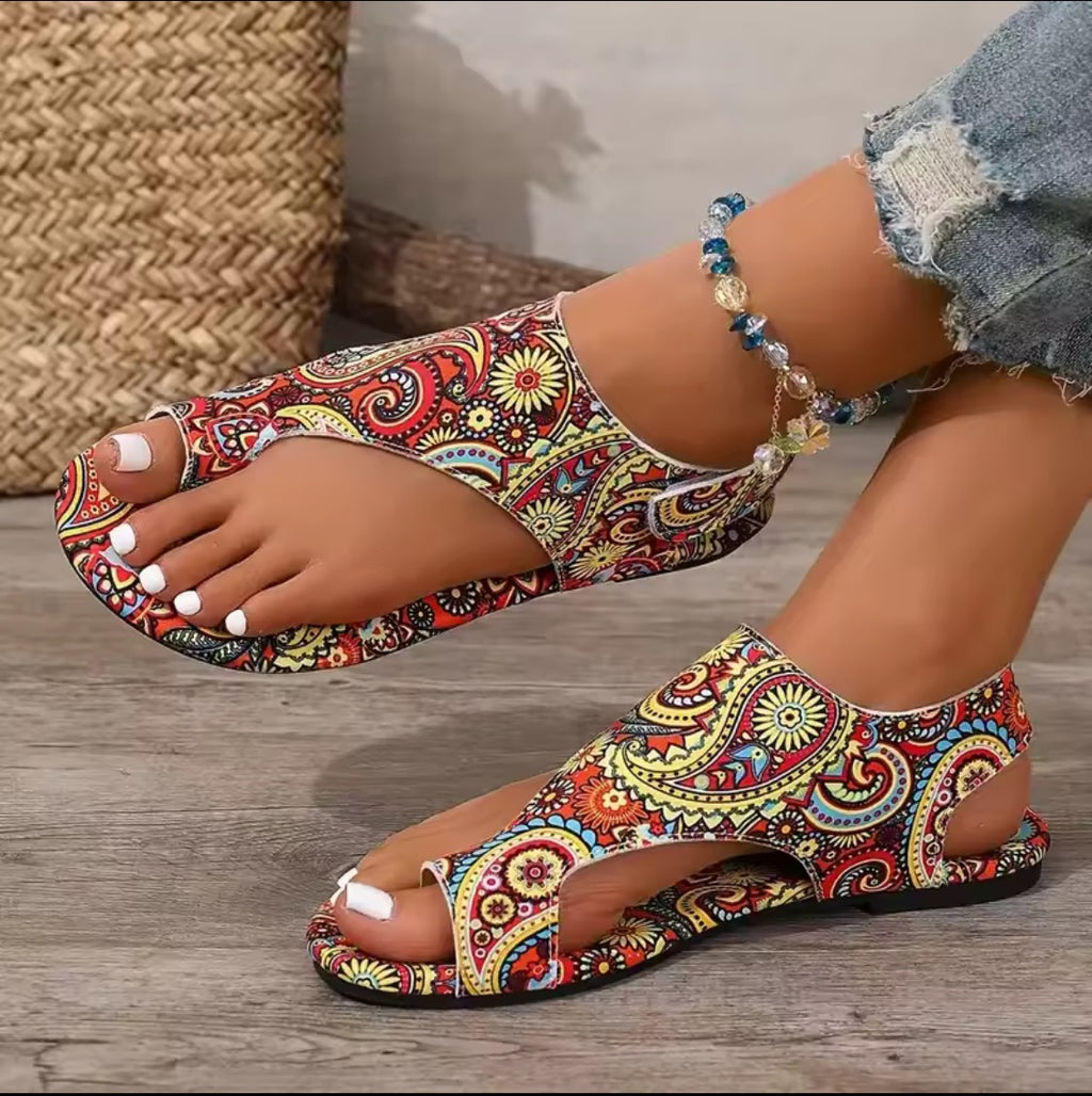 Sandales plates pour femmes