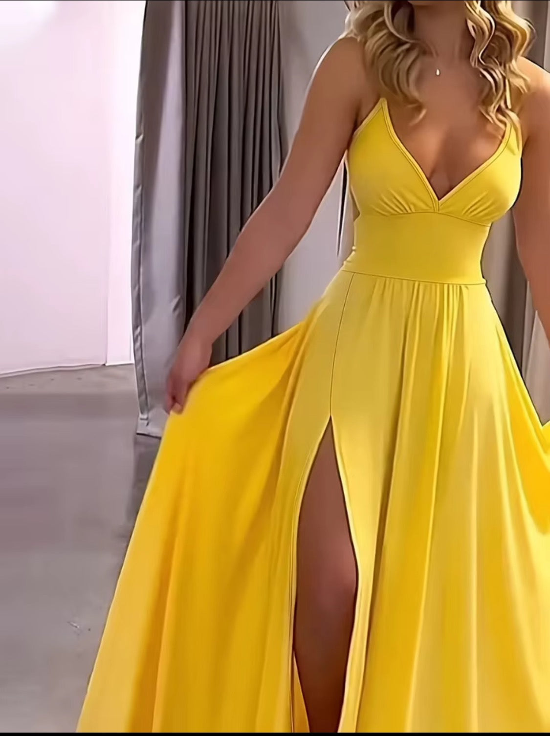 Robe caraco fendue pour femmes