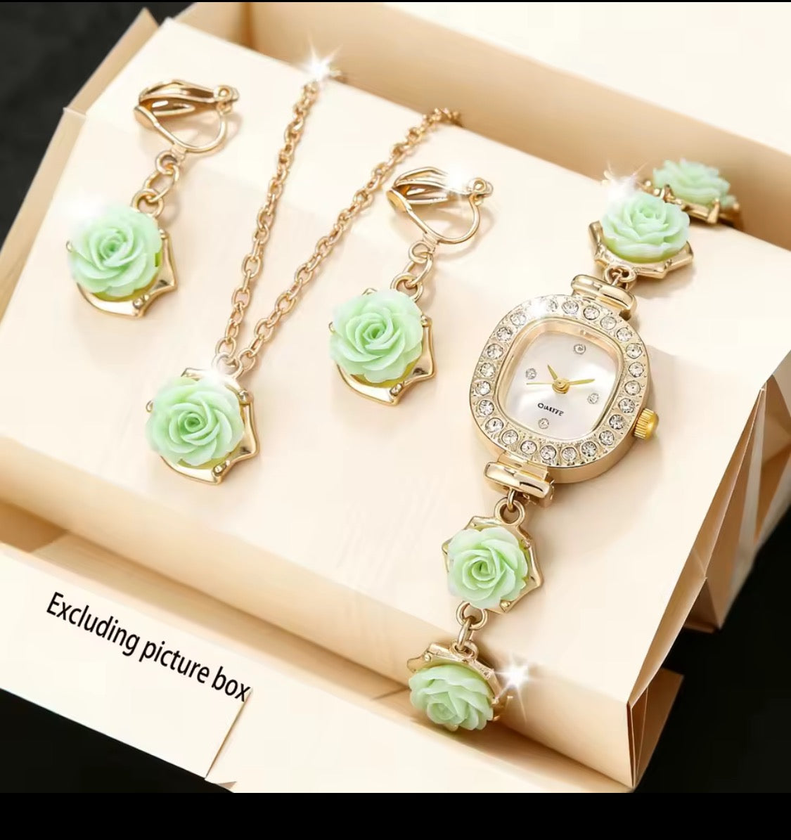 4 Pièces ensemble des bijoux avec montre.